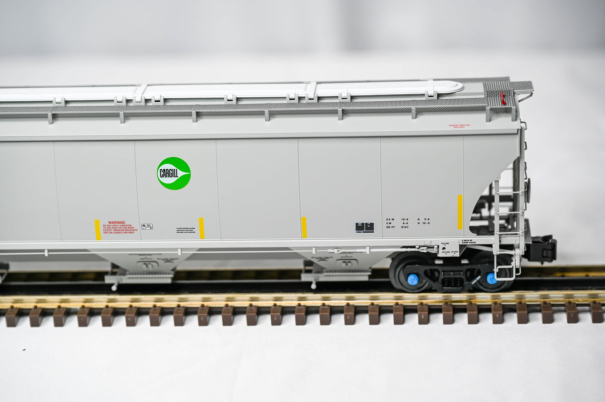 Atlas Trinity 5161 Cargill Covered Hopper | 3 Rail | O Scale