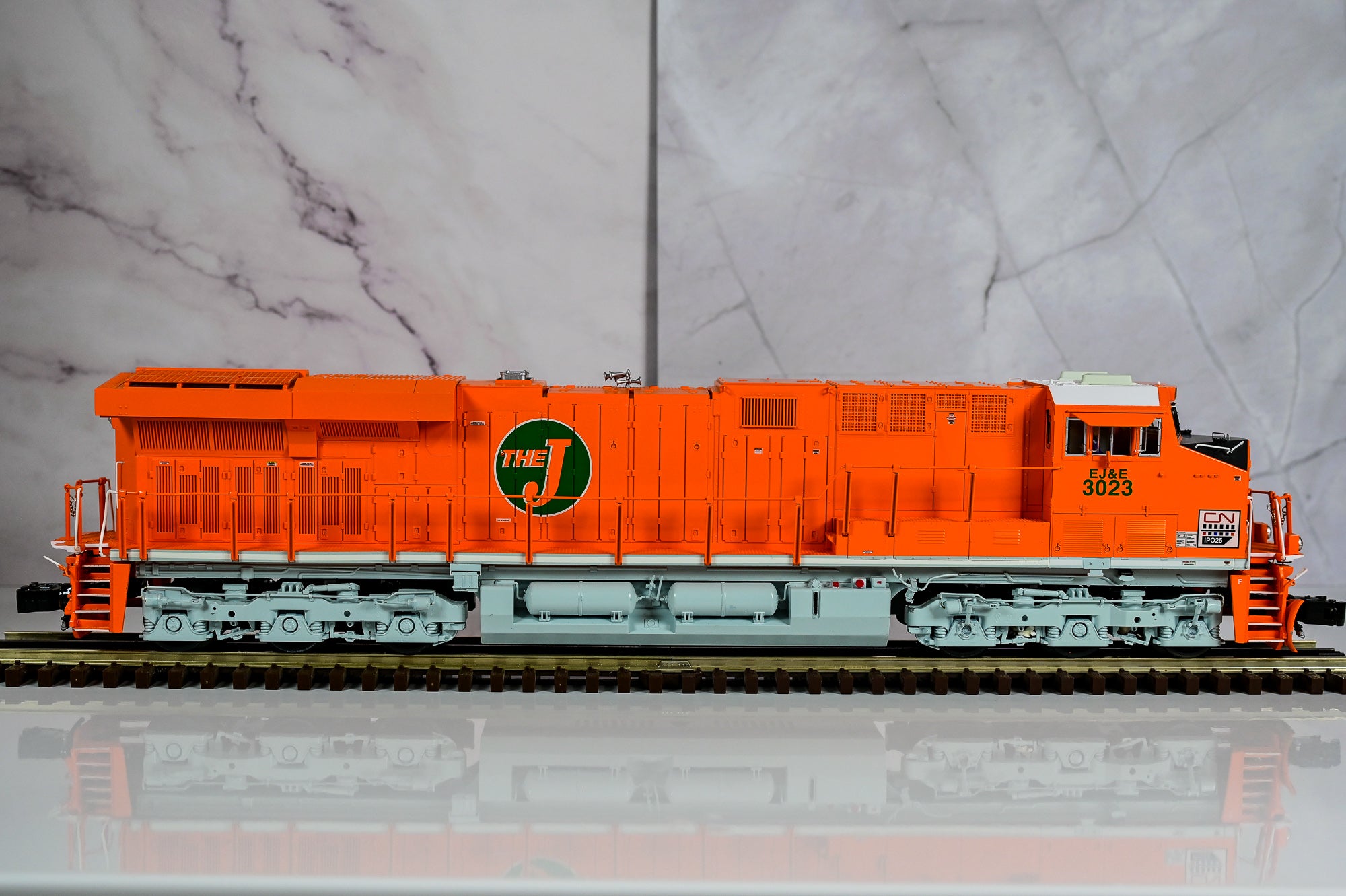 Lionel EJ&E Heritage ES44AC Diesel Locomotive #3023 | LEGACY | O Scale