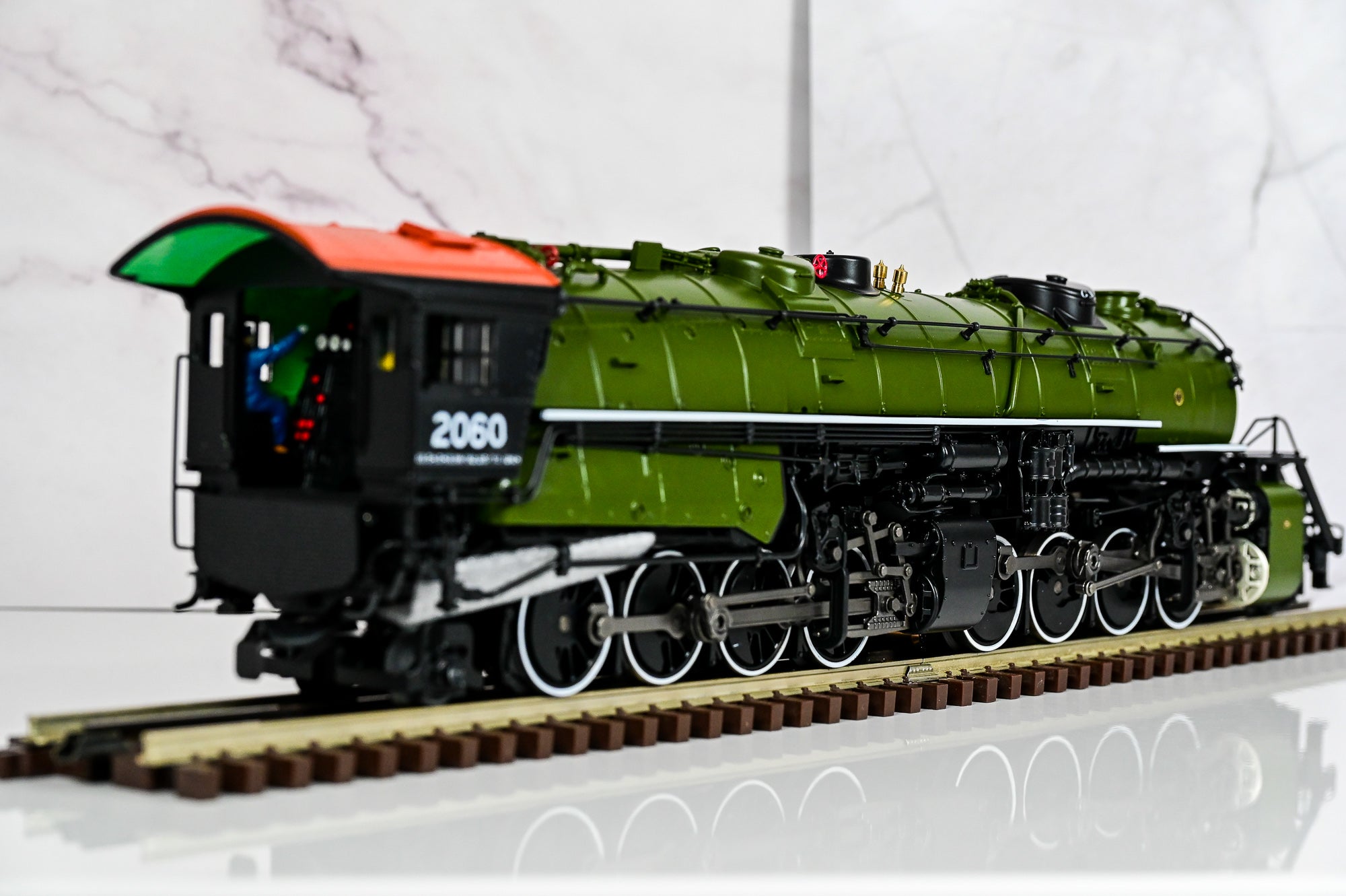 Great Northern LEGACY Y6B Steam Locomotive #2060 | Legacy | O Scale