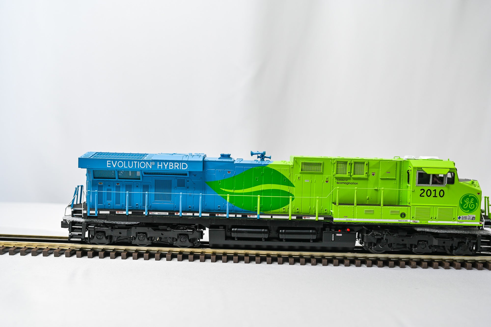 MTH GE ES44AC Evolution Diesel Engine – #2010 |O Scale|
