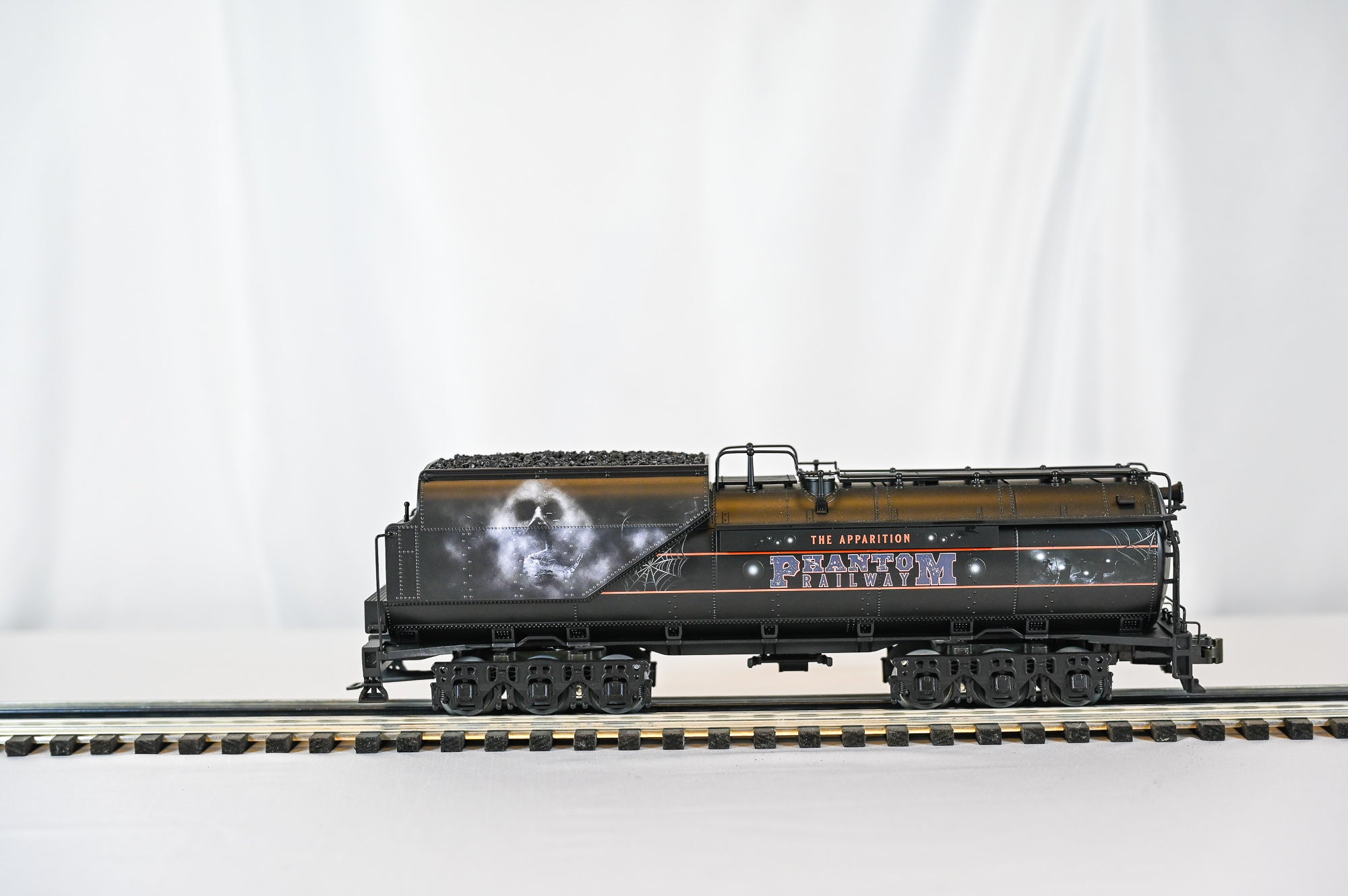 Lionel Halloween Legacy F-19 Pacific Steam Locomotive #310 | Legacy | O Scale