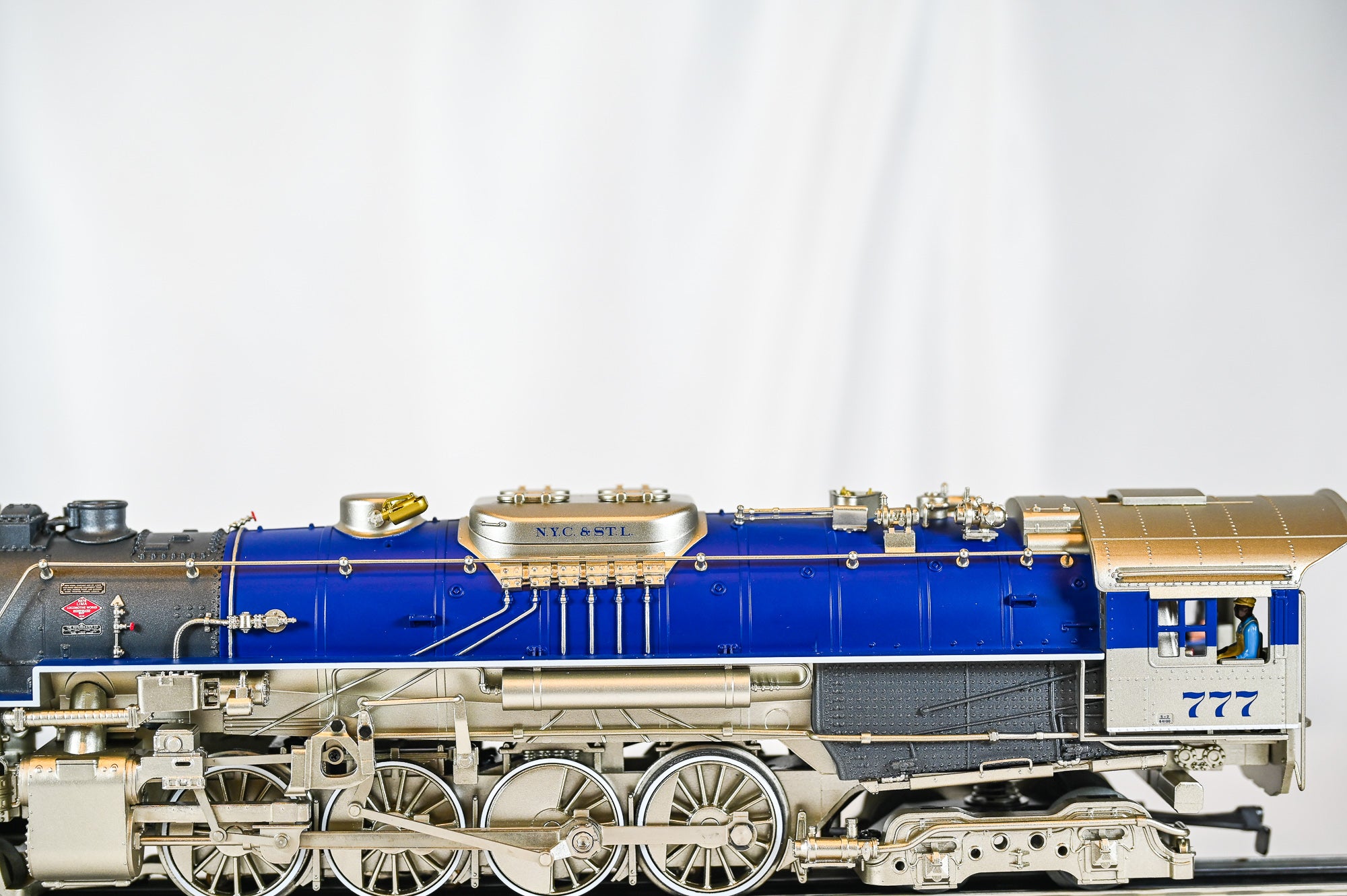 Lionel Nickel Plate Road Berkshire Steam Locomotive #777 | Legacy | O Scale