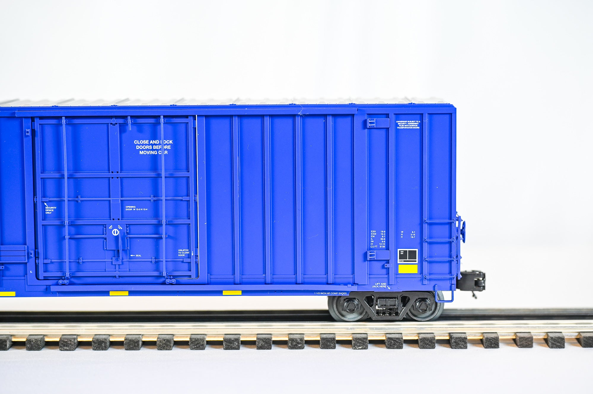 Atlas Montana Rail Link 50’ Gunderson Boxcar | Premier | O Scale