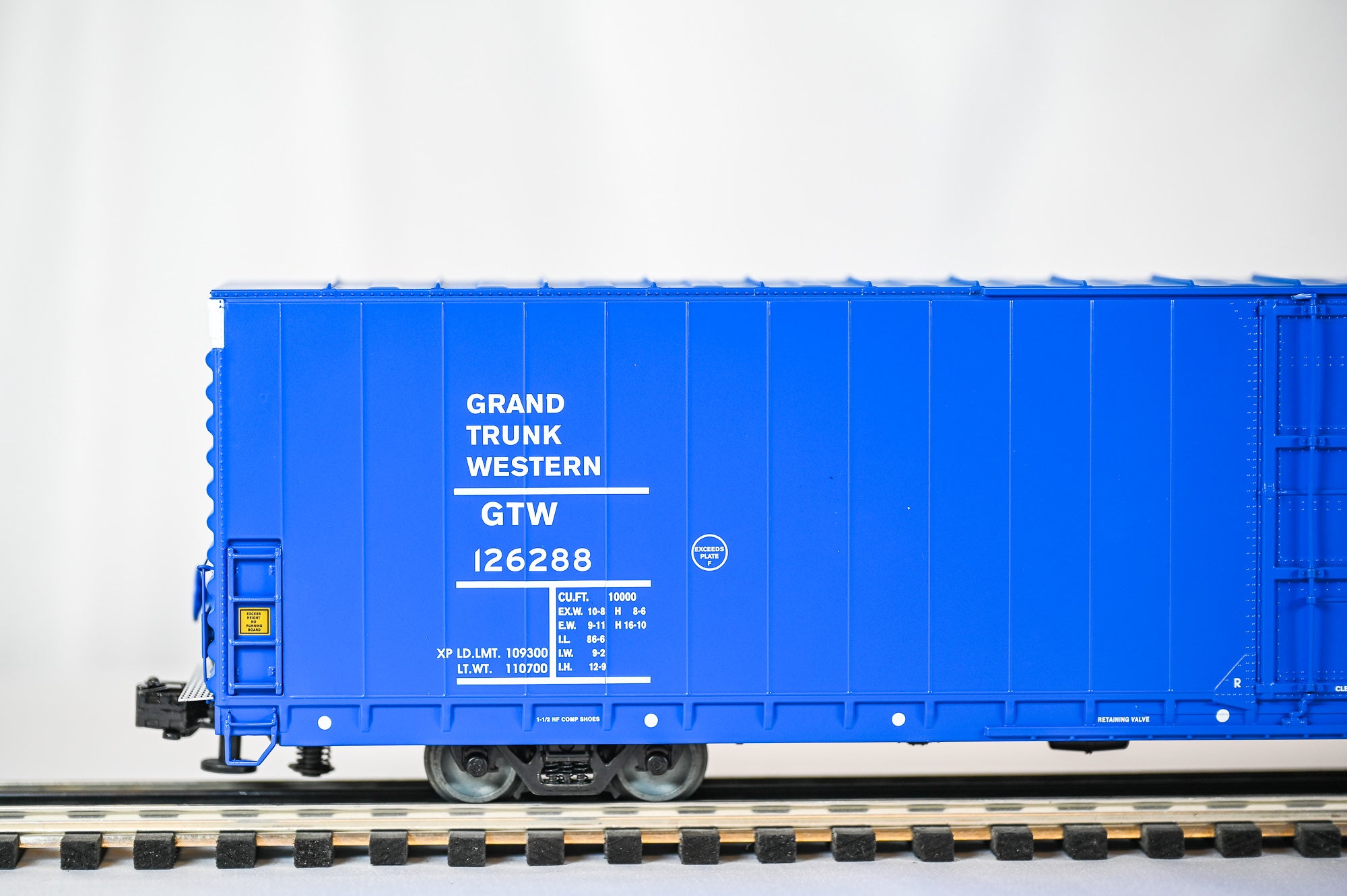 Lionel Grand Trunk 86' Boxcar #126288 | O Scale