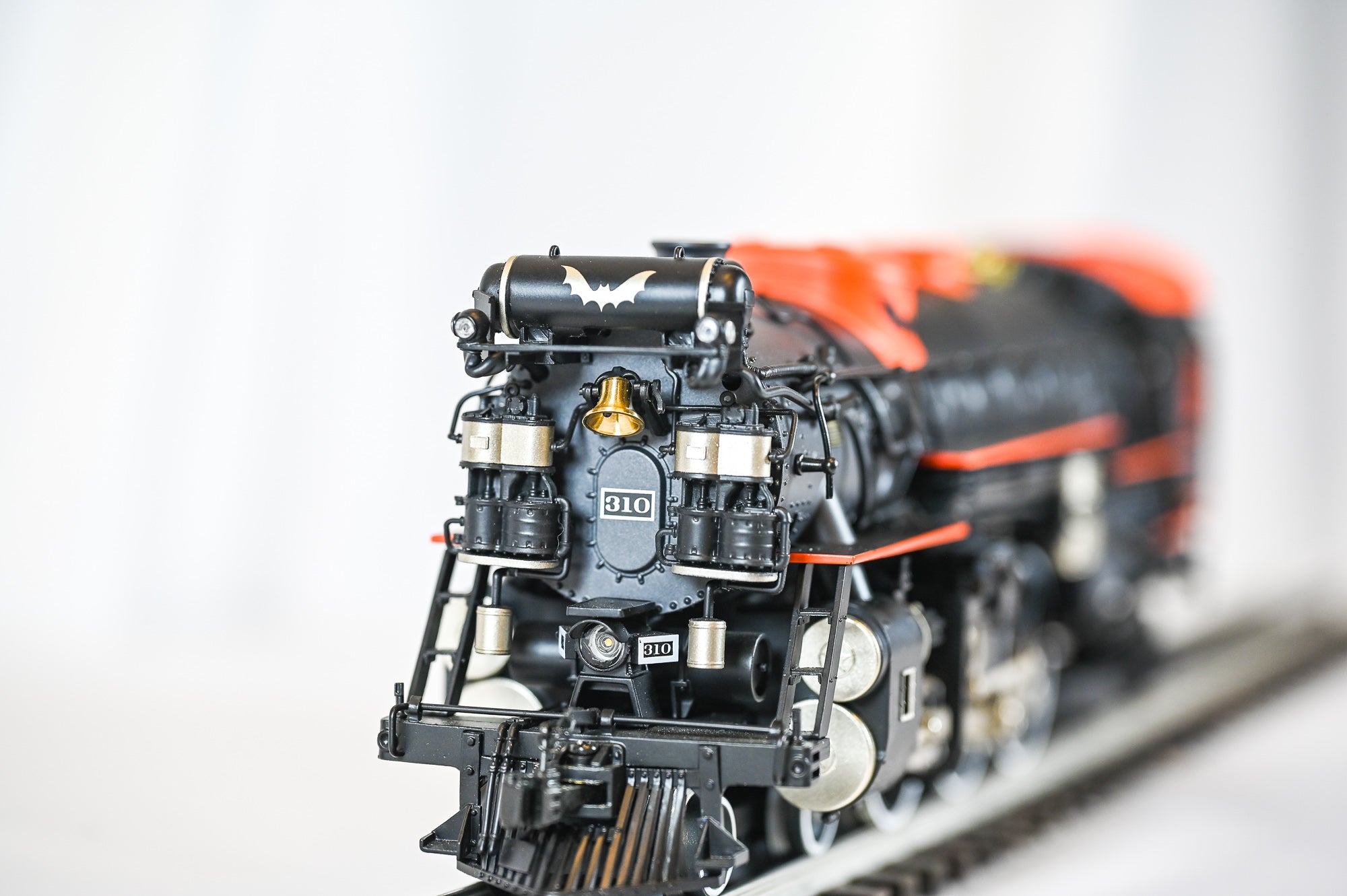 Lionel Halloween Legacy F-19 Pacific Steam Locomotive #310 | Legacy | O Scale