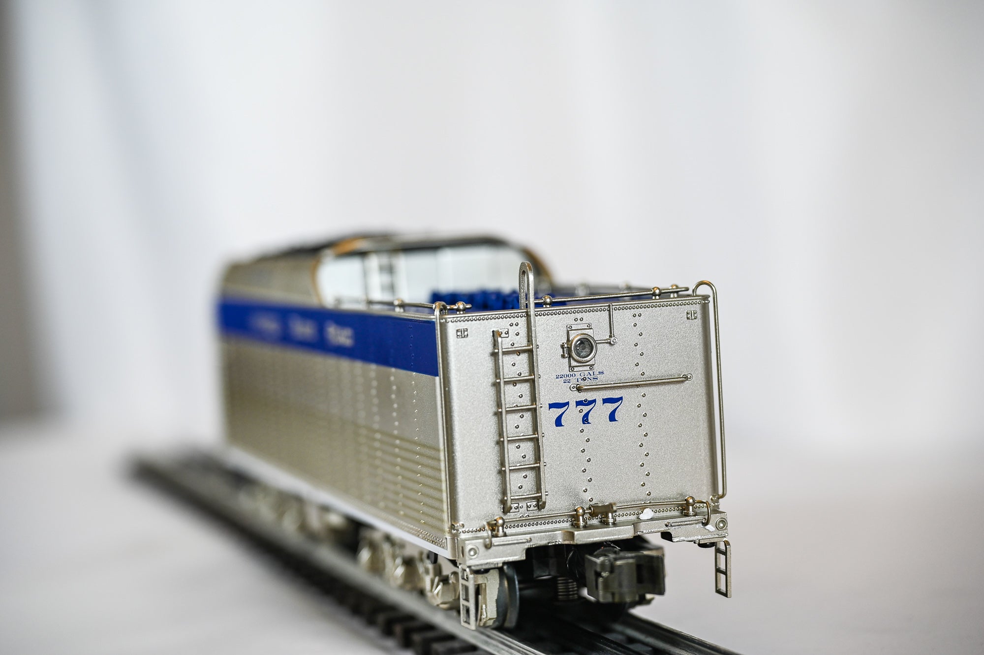 Lionel Nickel Plate Road Berkshire Steam Locomotive #777 | Legacy | O Scale