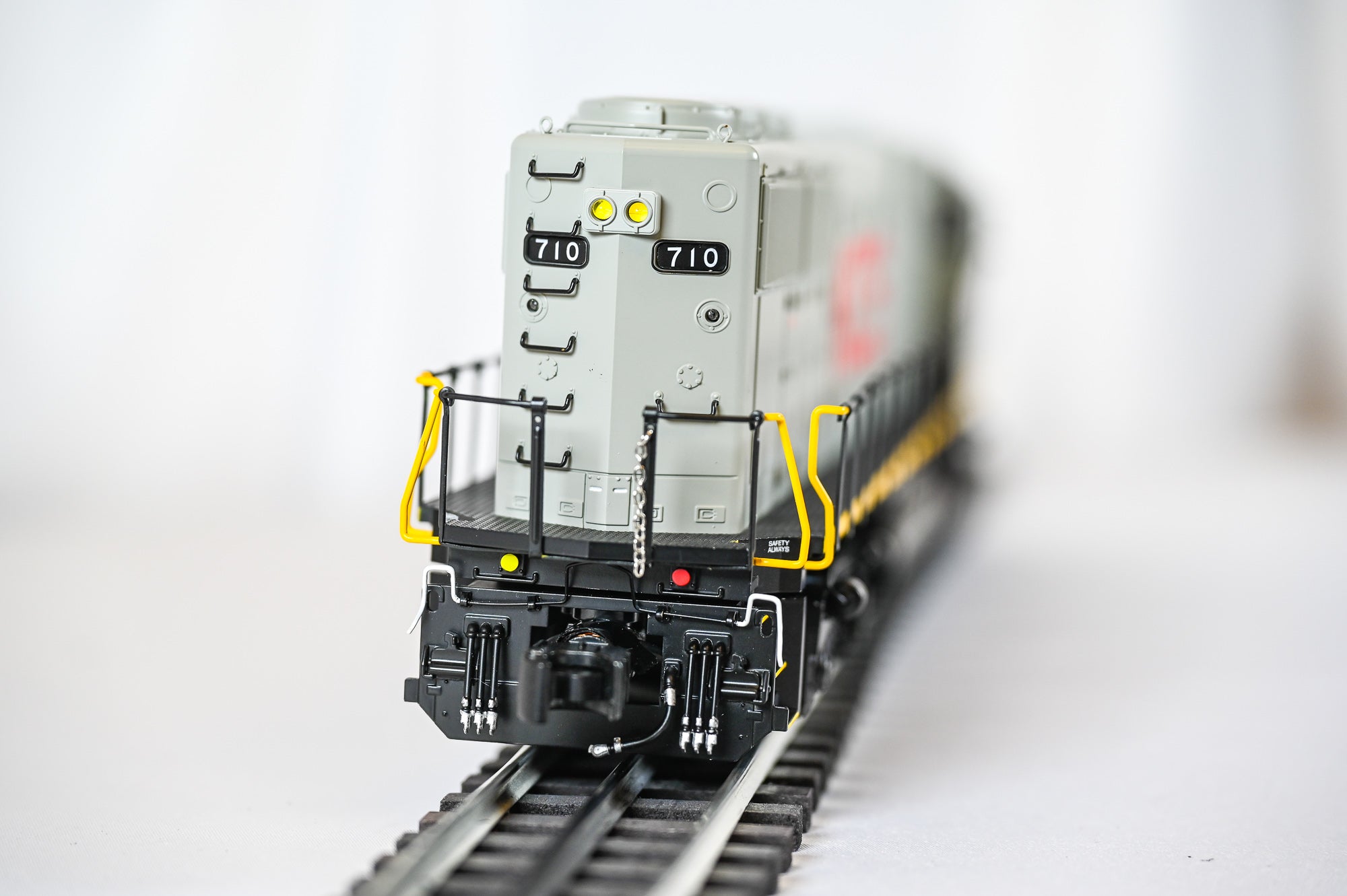 Lionel Kansas City Southern SD50 #710 | LEGACY | O Scale