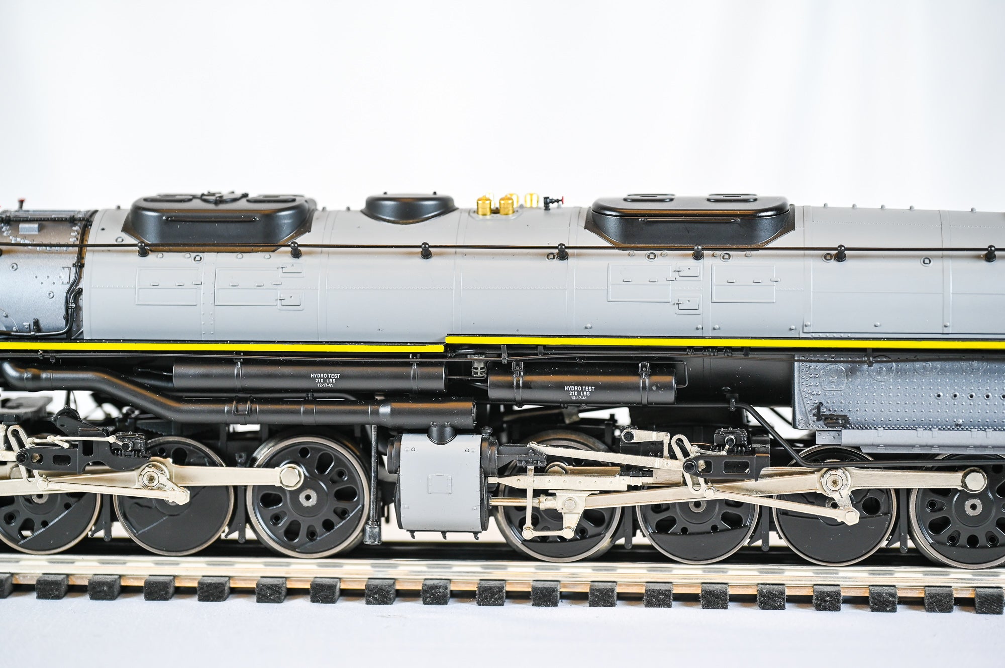 Lionel Union Pacific Big Boy Steam Locomotive #4024 | Vision Line | O Scale