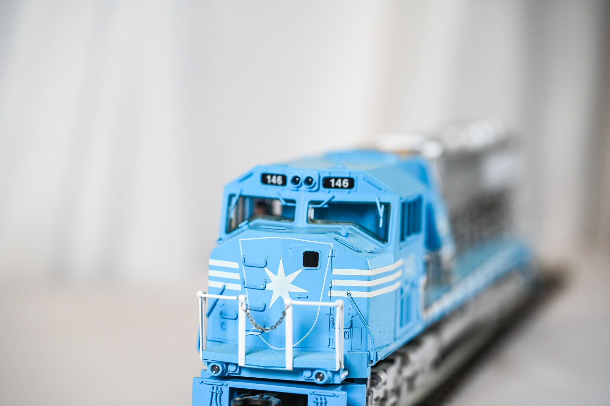 Lionel Maersk SD-70 Diesel Locomotive | O Scale