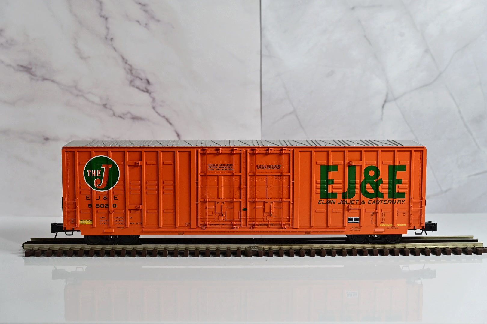 Atlas Elgin Joliet & Eastern Berwick 60’ Hy-Cube Box Car #95620 | Premier | O Scale