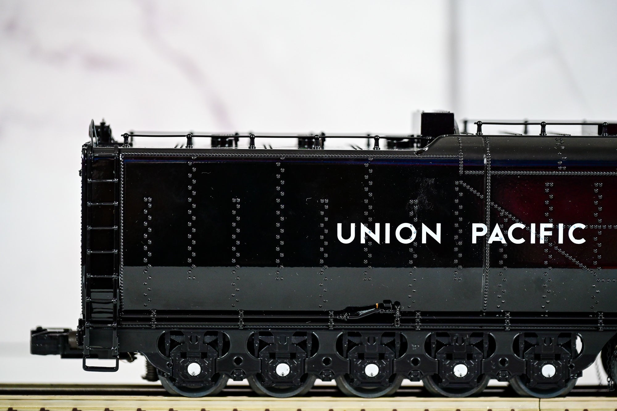 MTH Big Boy 4‑8‑8‑4 Steam Locomotive #4014 | Premier | O Scale