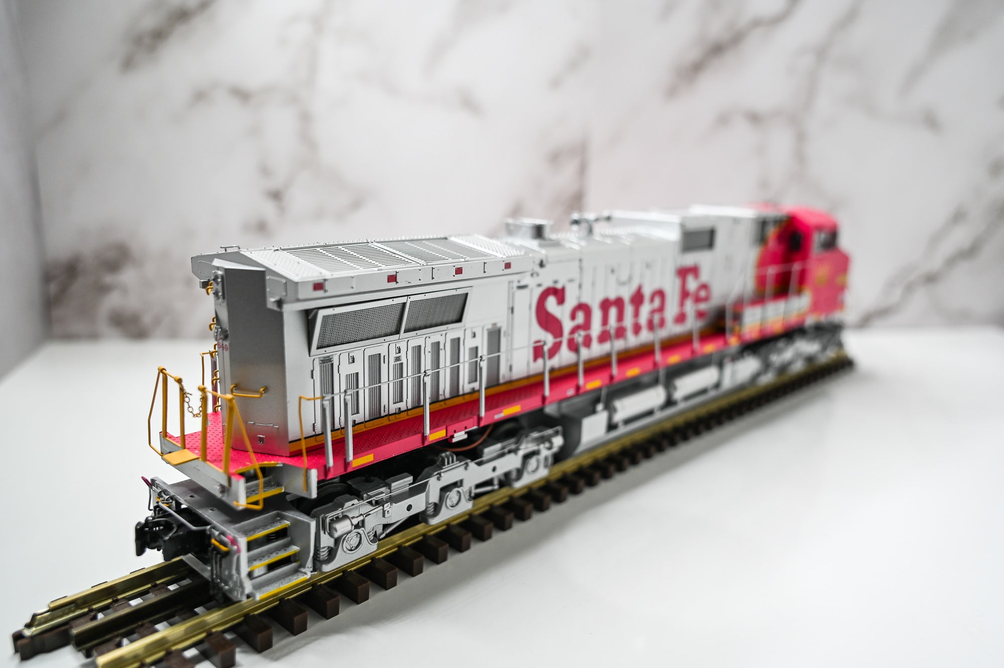 Atlas BNSF C44-9W Diesel Locomotive #649 | Premier | O Scale