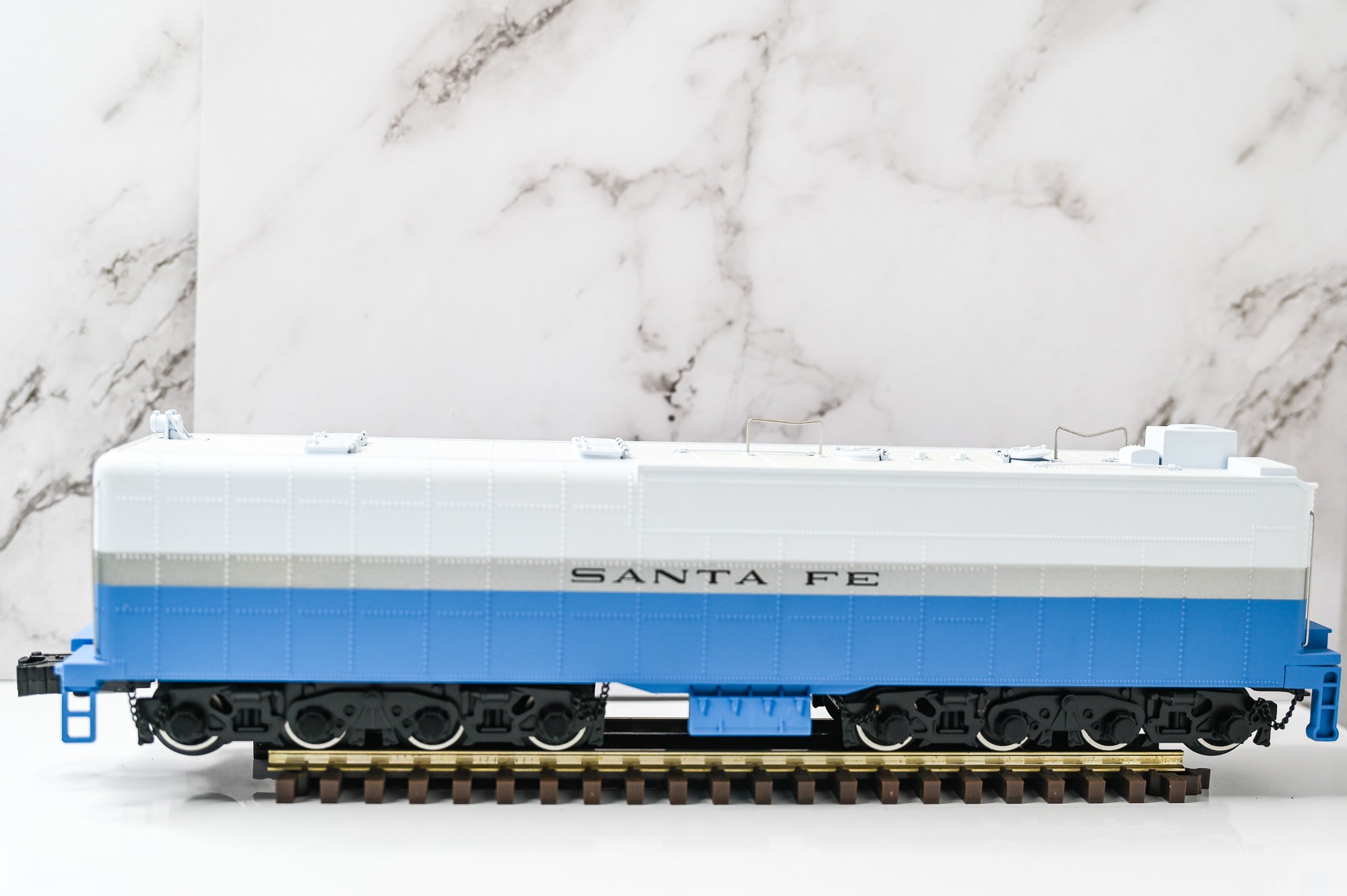 Santa Fe Blue Goose Legacy 4-8-4 #2900 | Legacy | O Scale