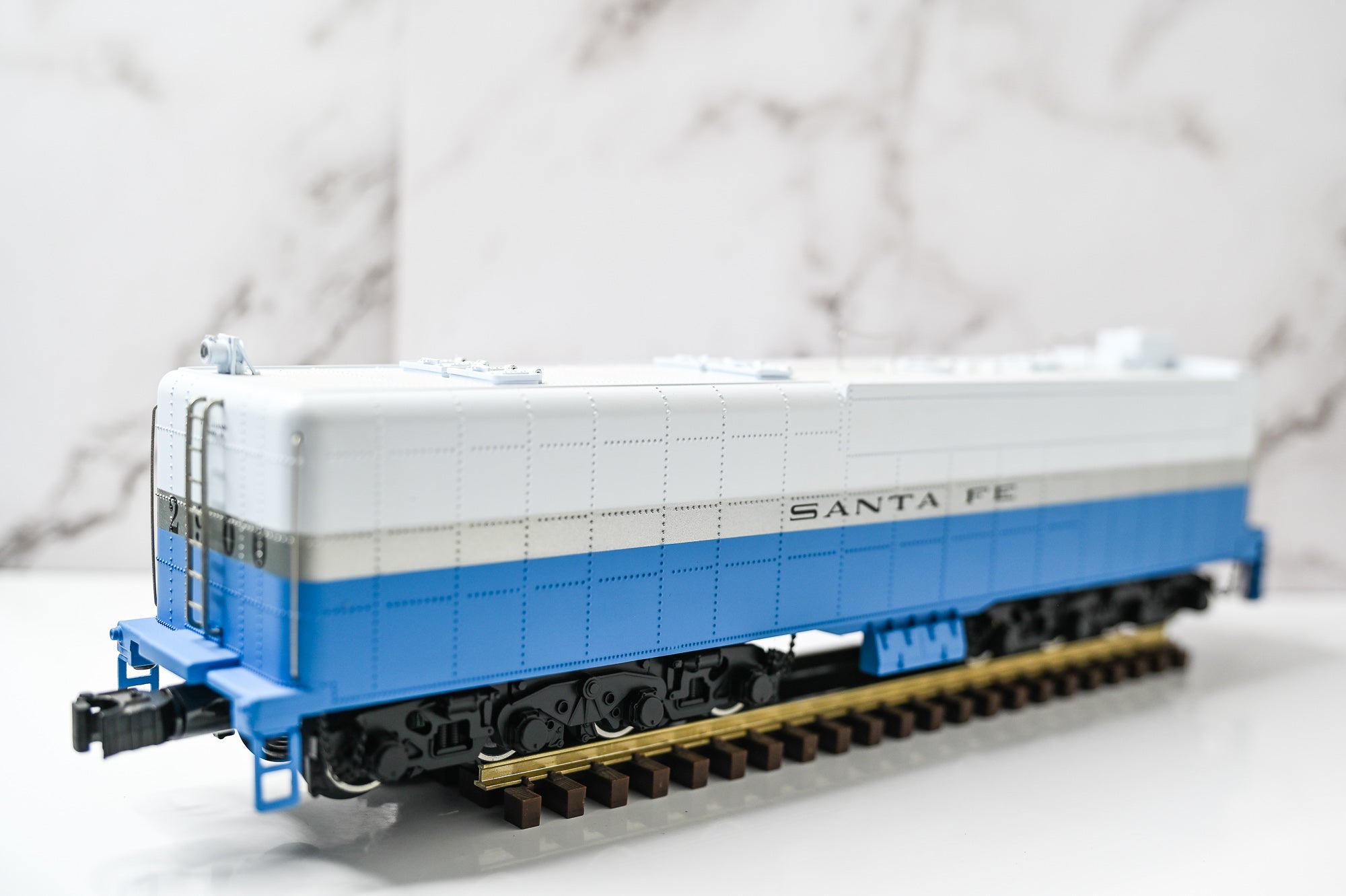 Santa Fe Blue Goose Legacy 4-8-4 #2900 | Legacy | O Scale