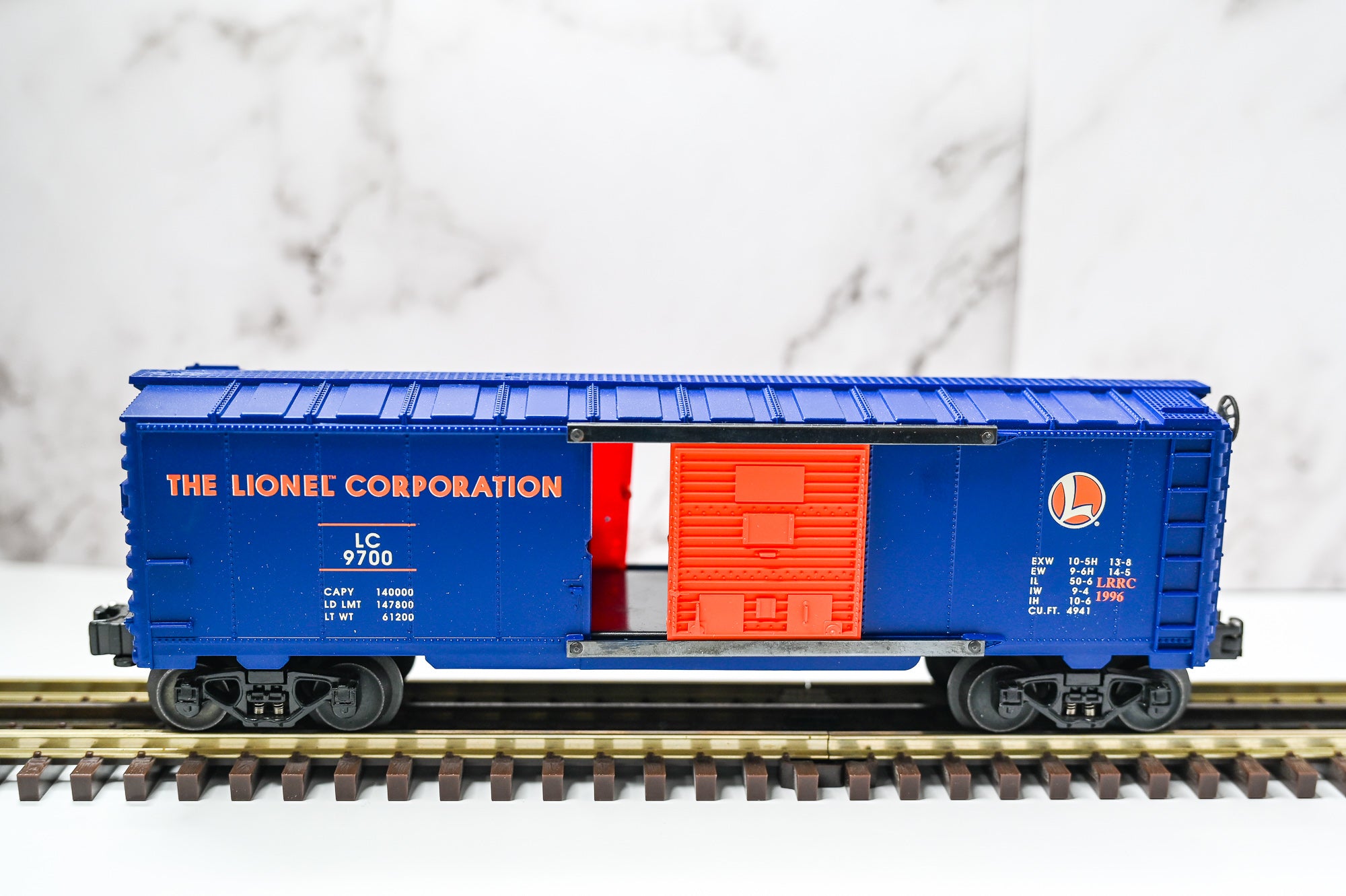 Lionel Railroader Club 6464 Boxcar | O Scale