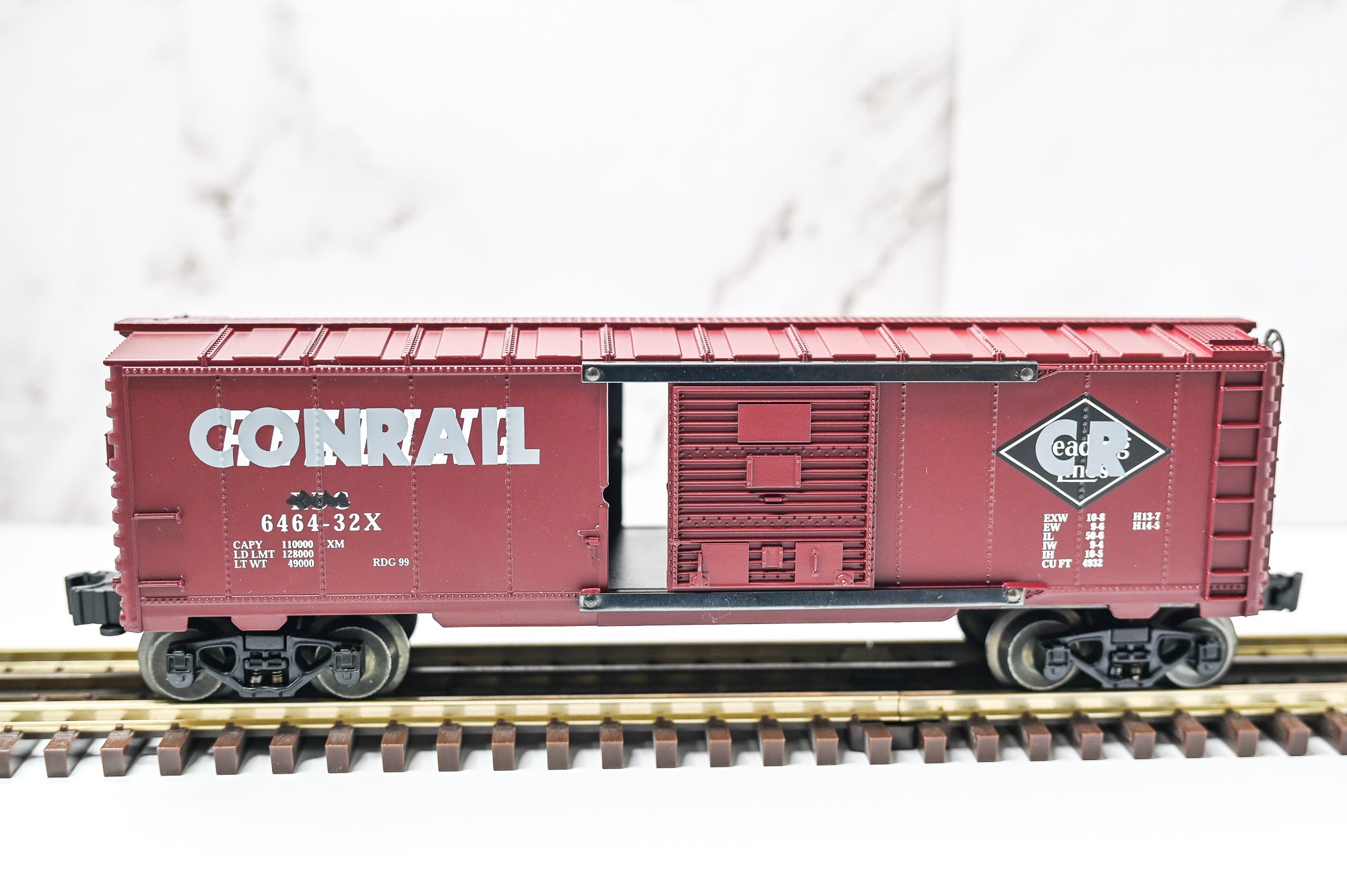 Lionel CN Rail Read Overstamped Boxcar | Traditional | O Scale