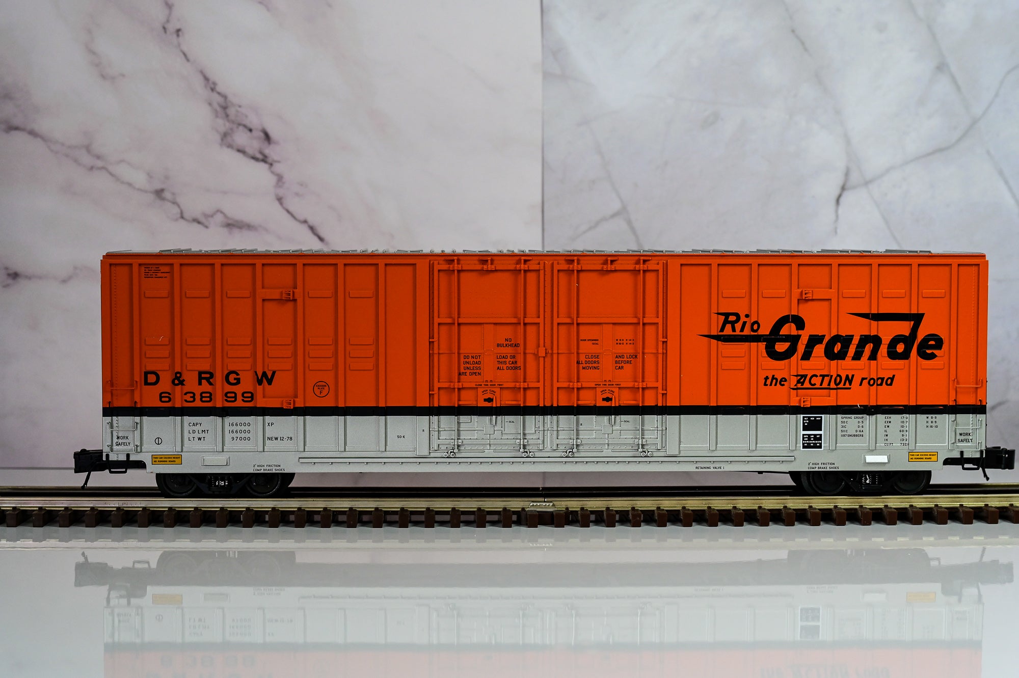 Atlas Rio Grande Berwick 60’ Boxcar #63899 | Premier | O Scale