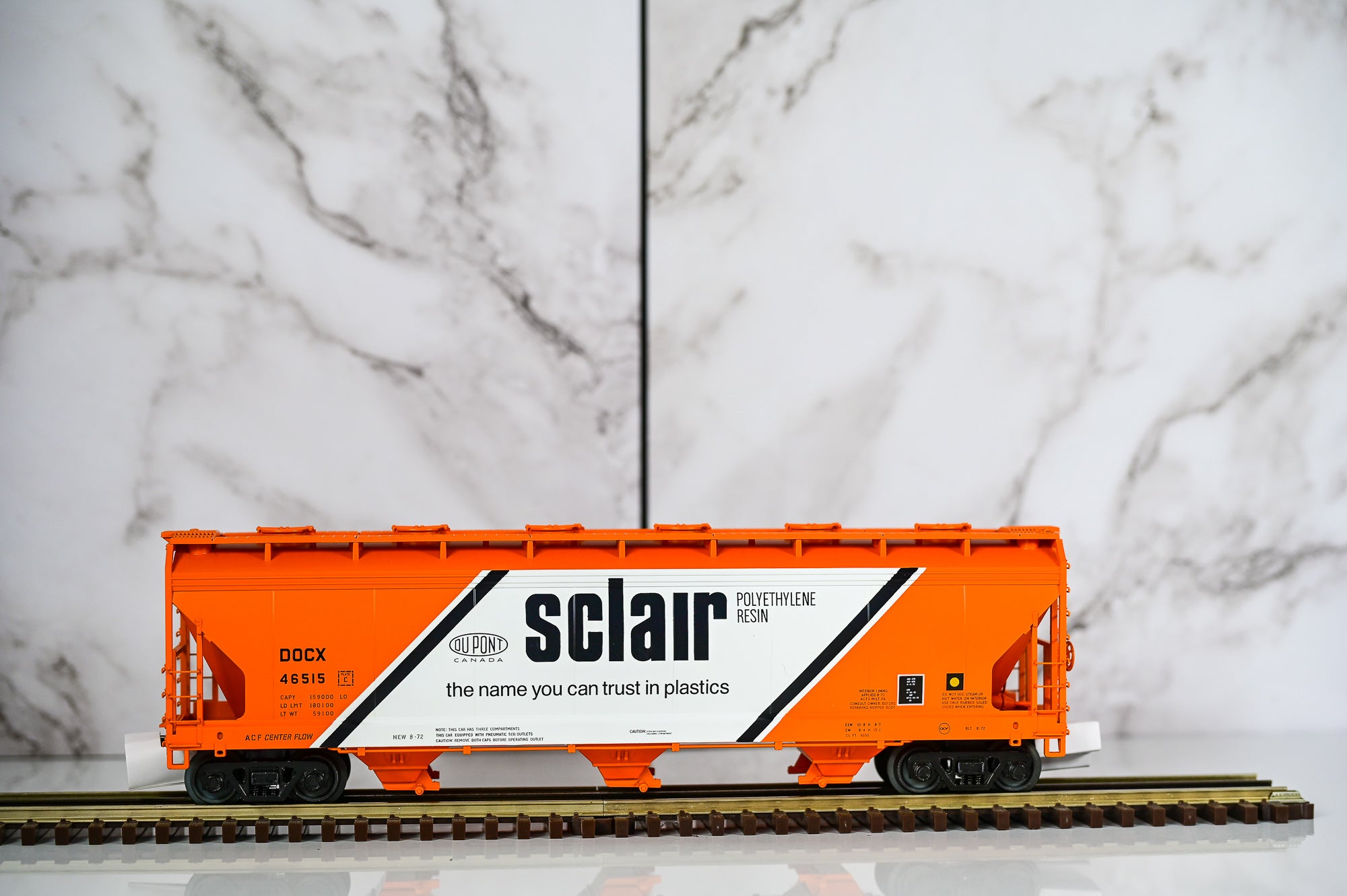 Atlas Sclair 3-Bay Centerflow Hopper #46515 | Premier | O Scale