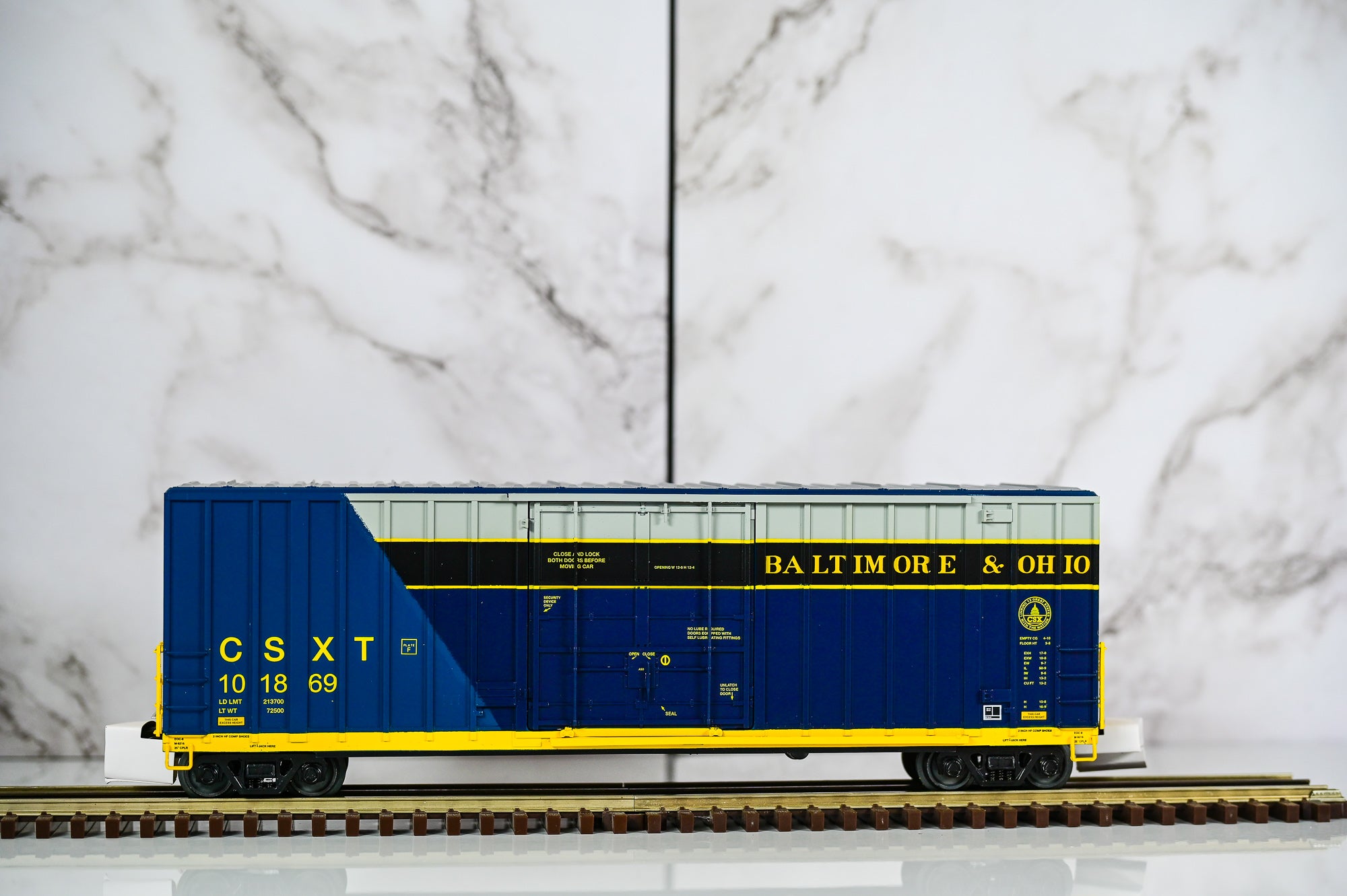 Atlas CSX Heritage Gunderson High Cube Boxcar 3-Pack | Premier | O Scale