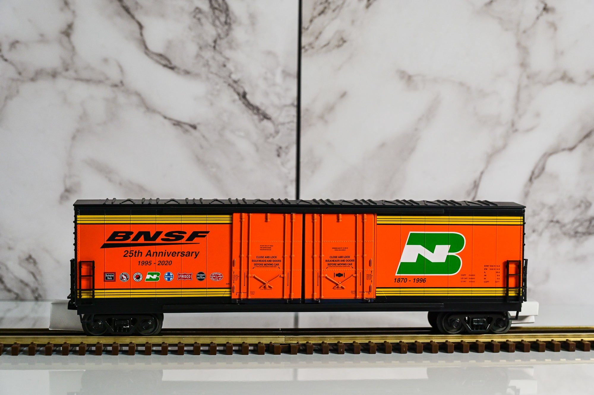 MTH BNSF Heritage 7-Pack 50’ Plugged Boxcar Set | O Scale