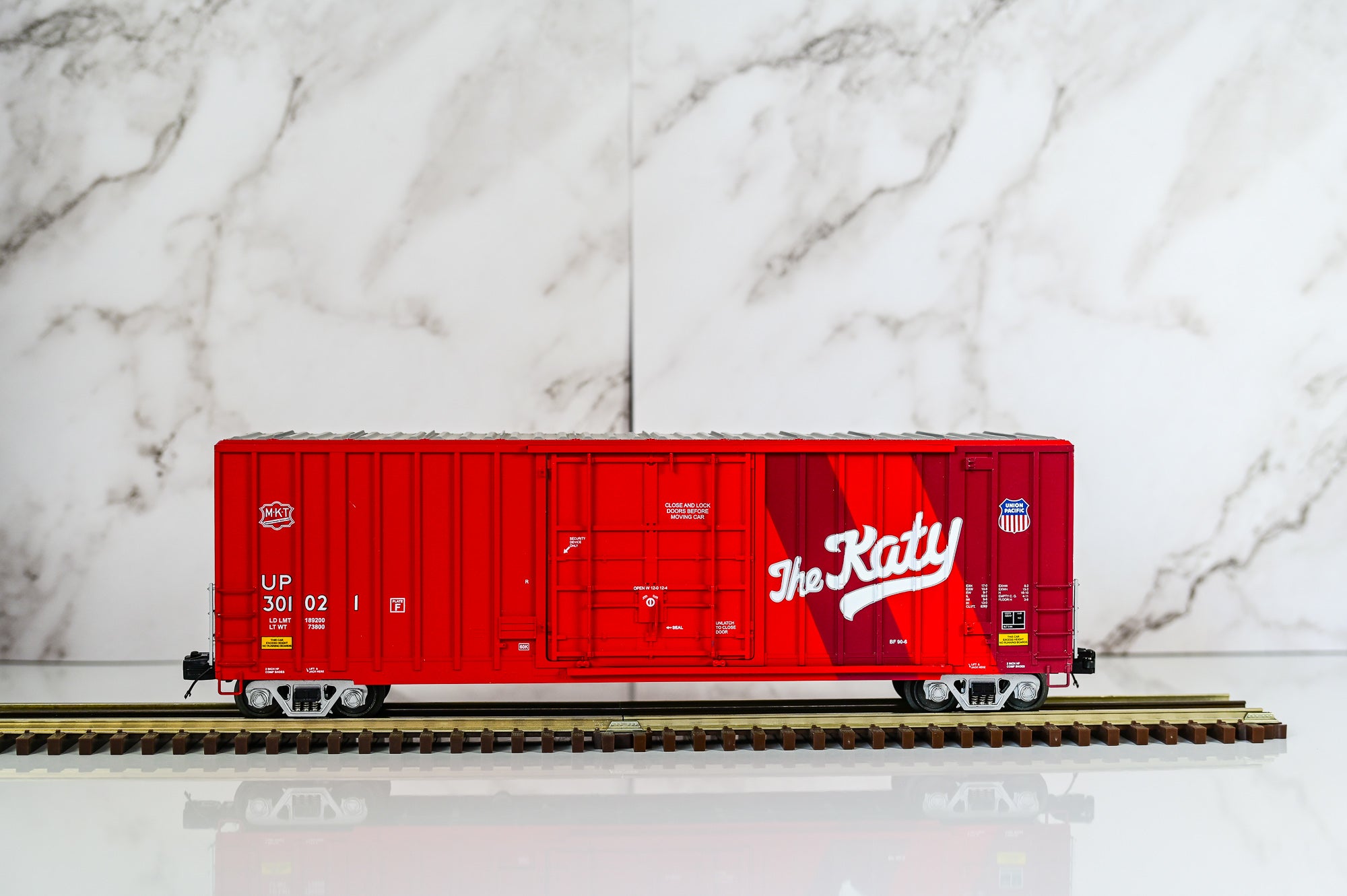 MTH The Katy Heritage 50’ High-Cube Box Cars #30102 | Premier | O Scale