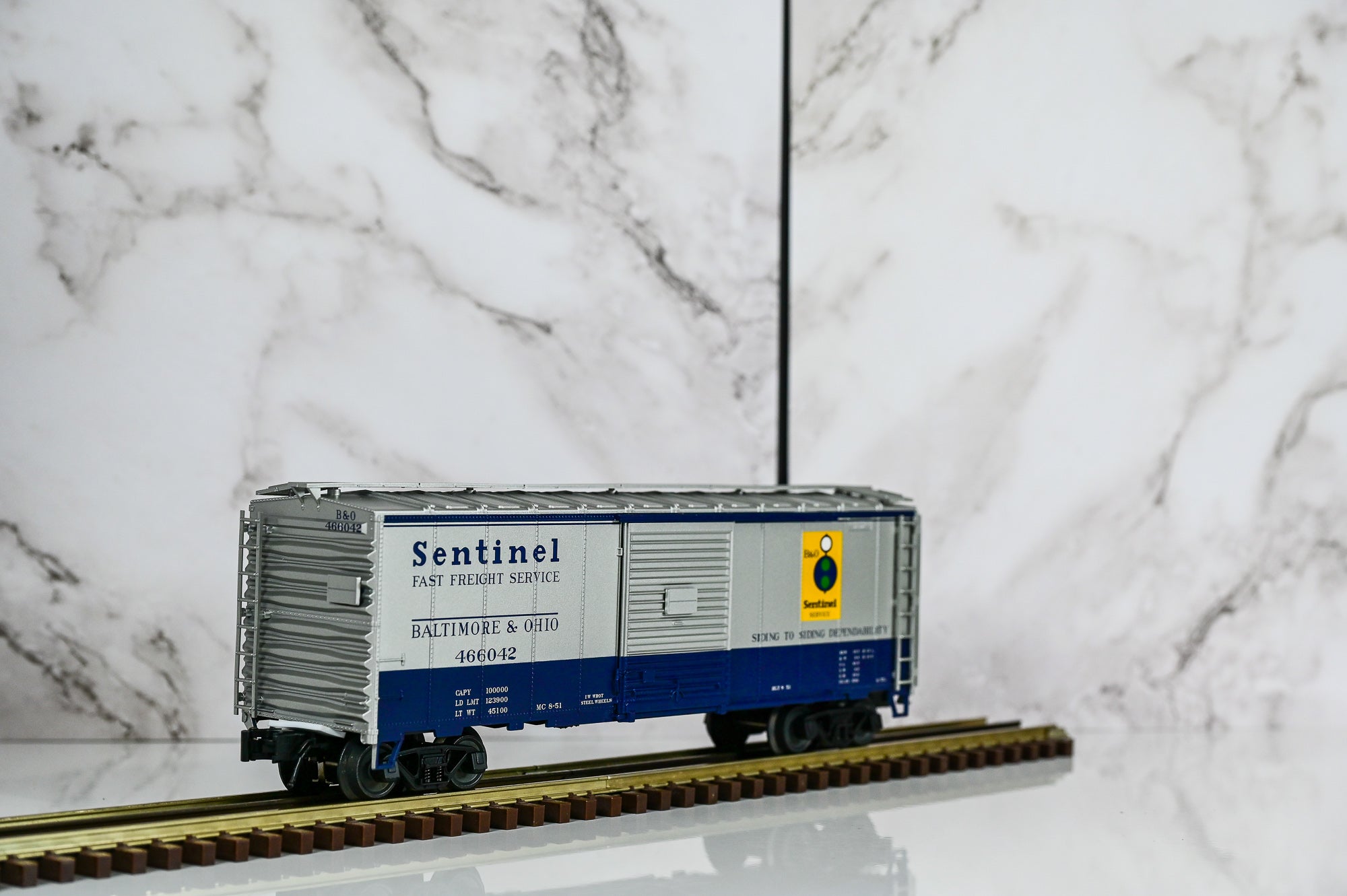 Atlas Baltimore & Ohio Bulkhead Flat Car #466042 | Trainman | O Scale
