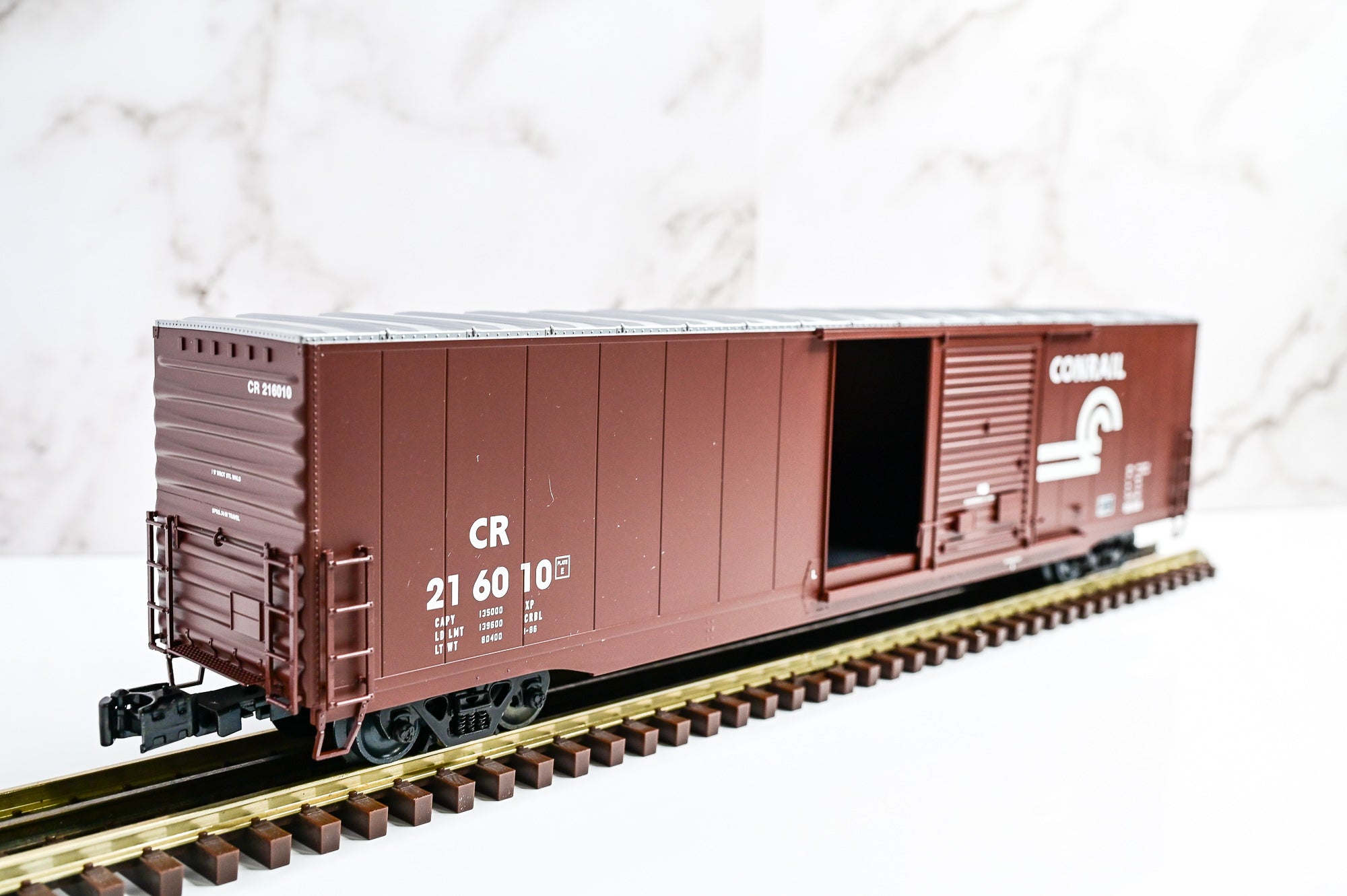 Lionel Conrail 60' Boxcar #21610 | Standard O | O Scale