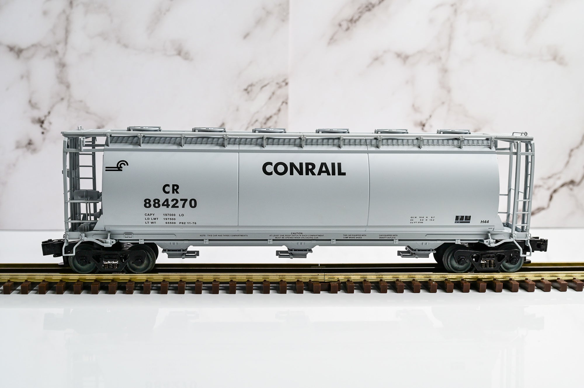 Lionel Conrail Cylindrical Covered Hopper #884270 | Standard O | O Scale