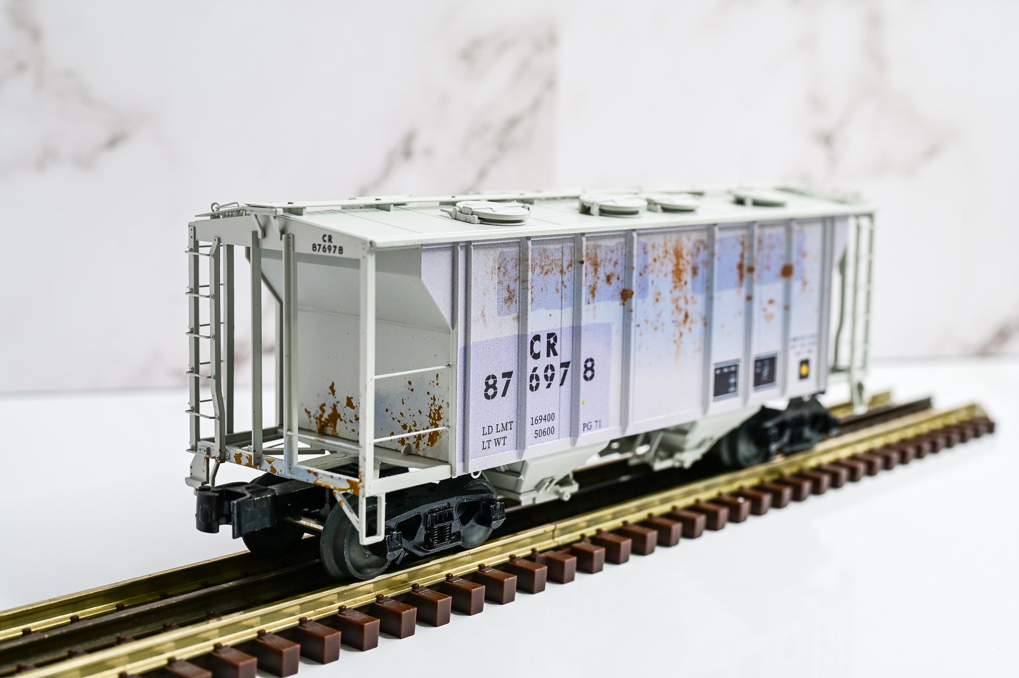 Lionel Conrail PS-2 Covered Hopper #876978 | Standard O | O Scale