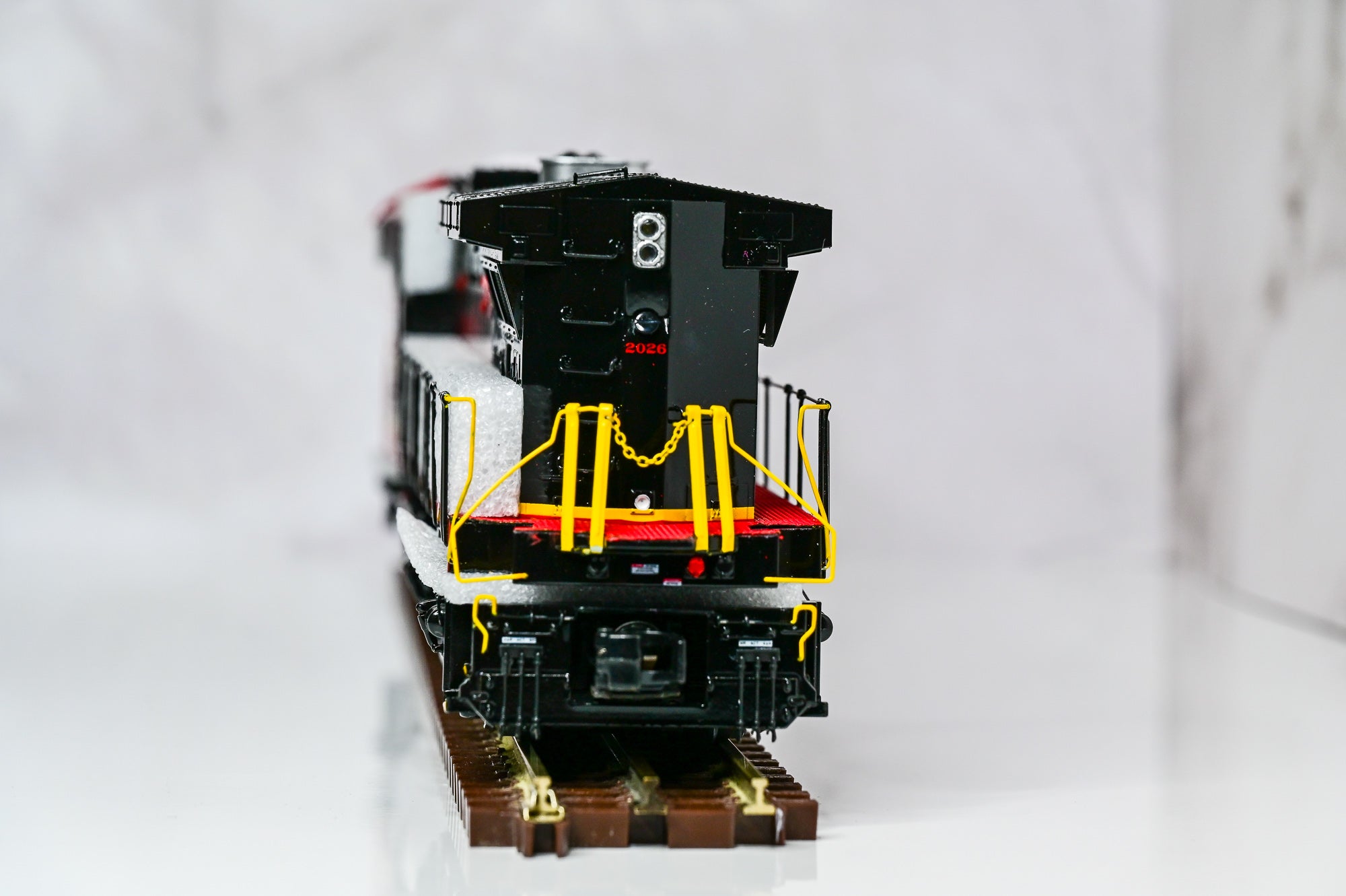 MTH Premier Santa Fe AC4400CW Diesel #2026 (Black Bonnet) | Proto‑Sound 3.0 | O Scale