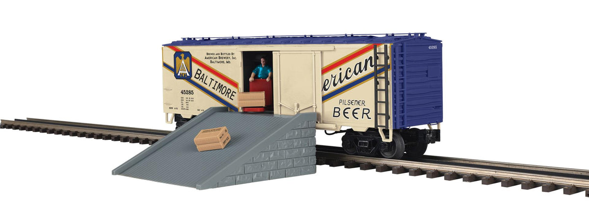 MTH American Pilsner Operating Reefer Car alternate view